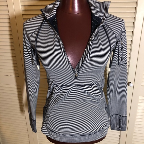 ATHLETA Blue Striped Long Sleeve Workout HoodieTop - Picture 4 of 6